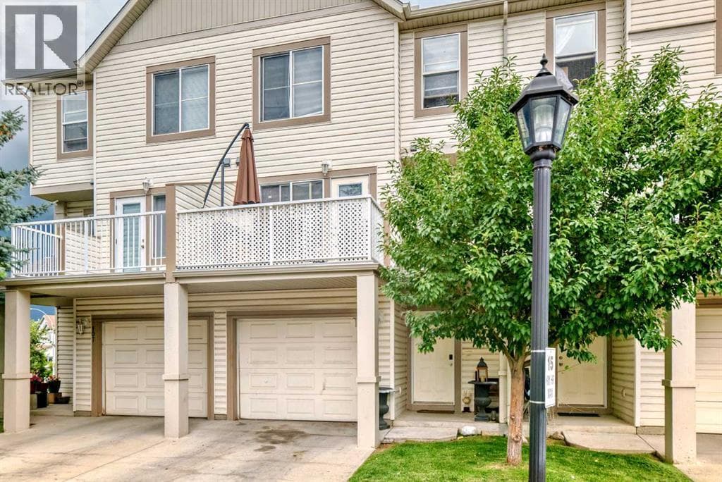 105 COPPERFIELD Lane SE