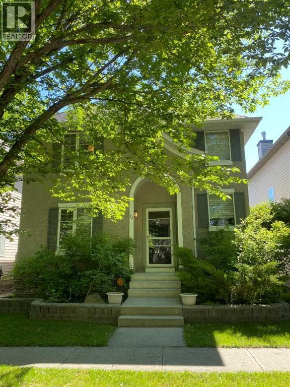 10 Elgin Drive SE