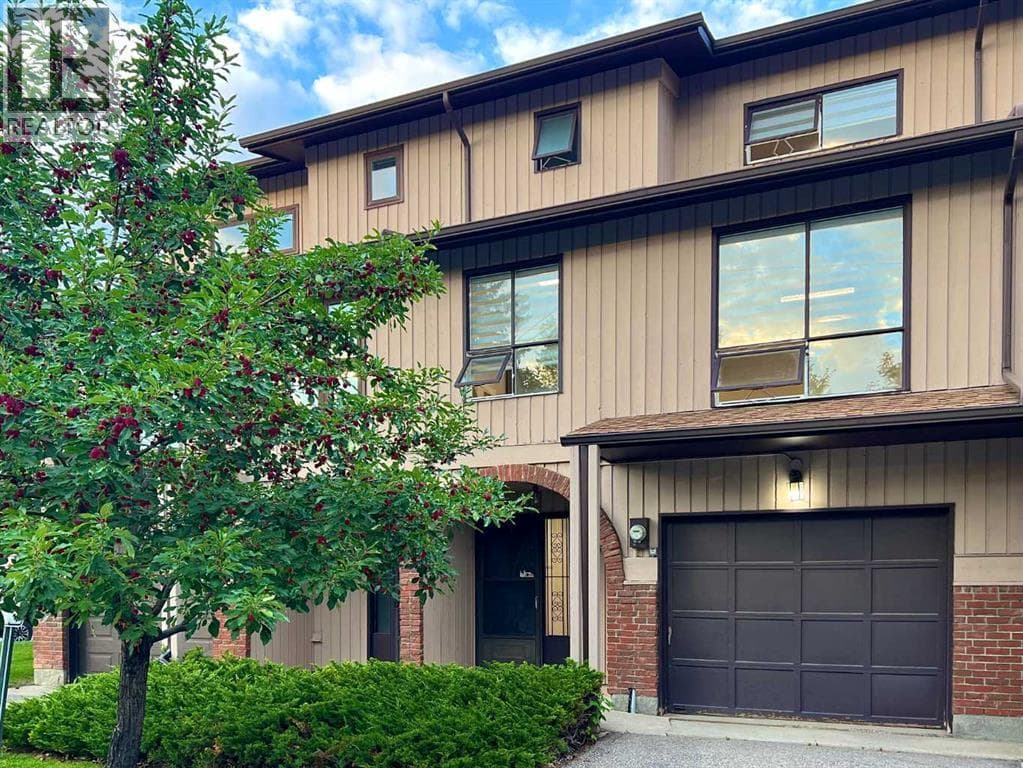 58 Canterbury Gardens SW