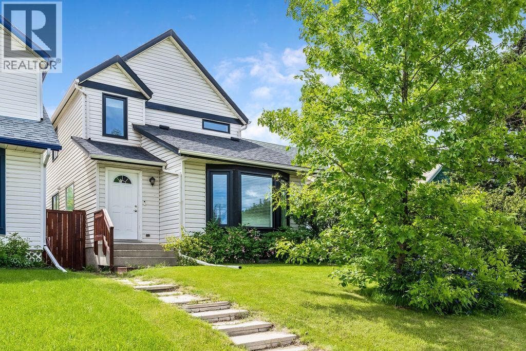 15 Woodmont Green SW