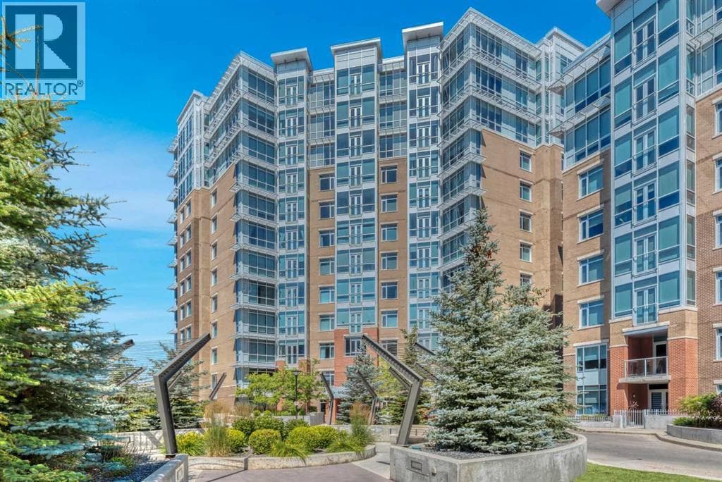 1103, 16 Varsity Estates Circle NW