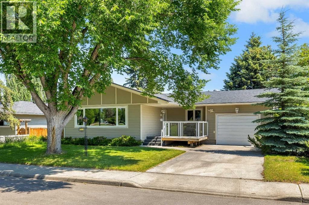 3324 Morley Crescent NW
