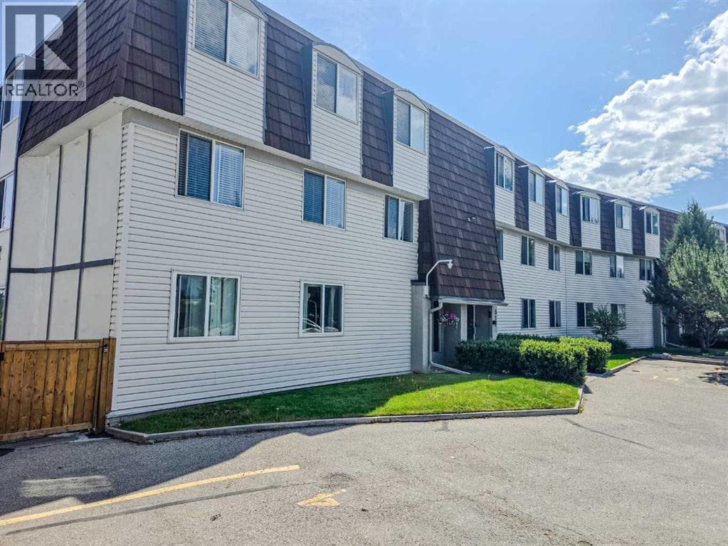 201, 512 Cedar Crescent SW