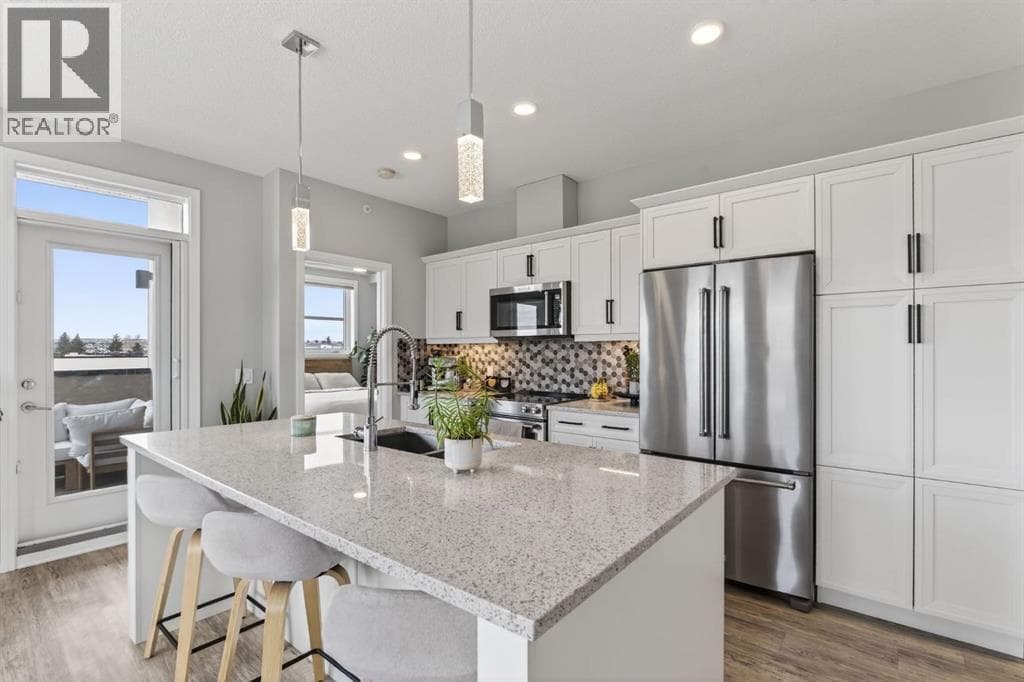1402, 80 Greenbriar Place NW