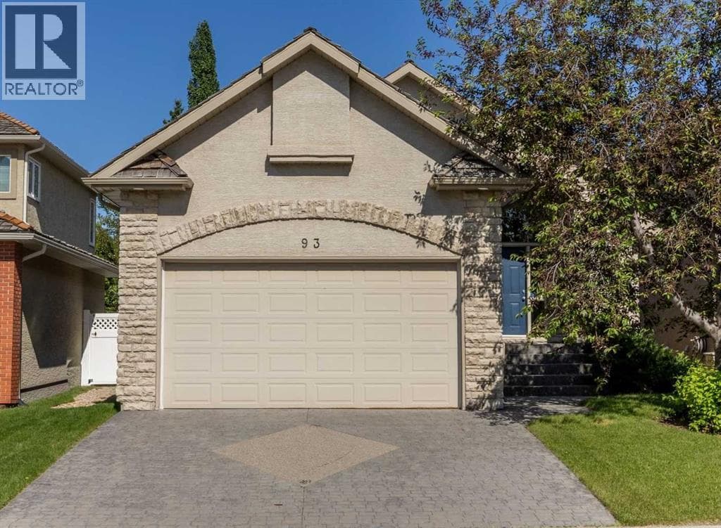 93 Coach Court SW