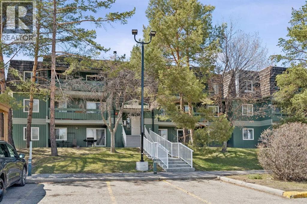 3202, 315 Southampton Drive SW