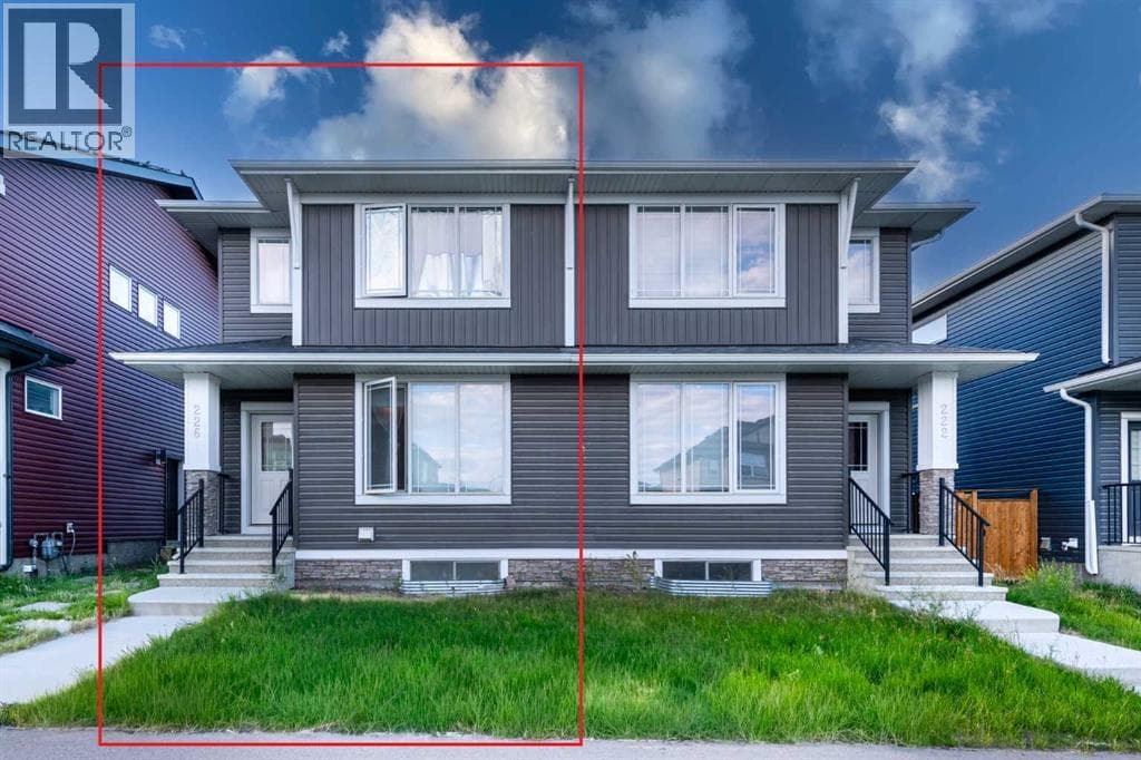 226 Ambleton Drive NW