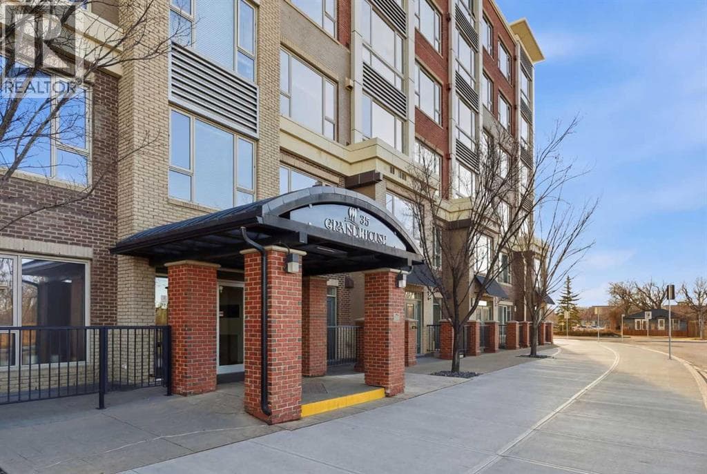 414, 35 Inglewood Park SE