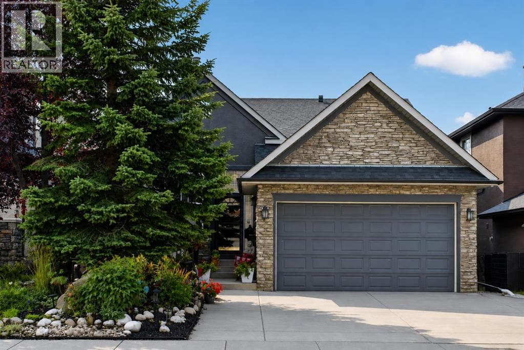 44 Strathlea Close SW