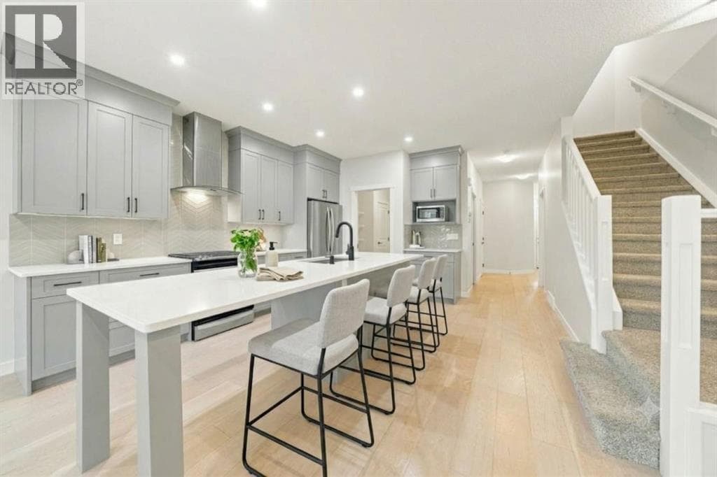 14 Rivercrest Common