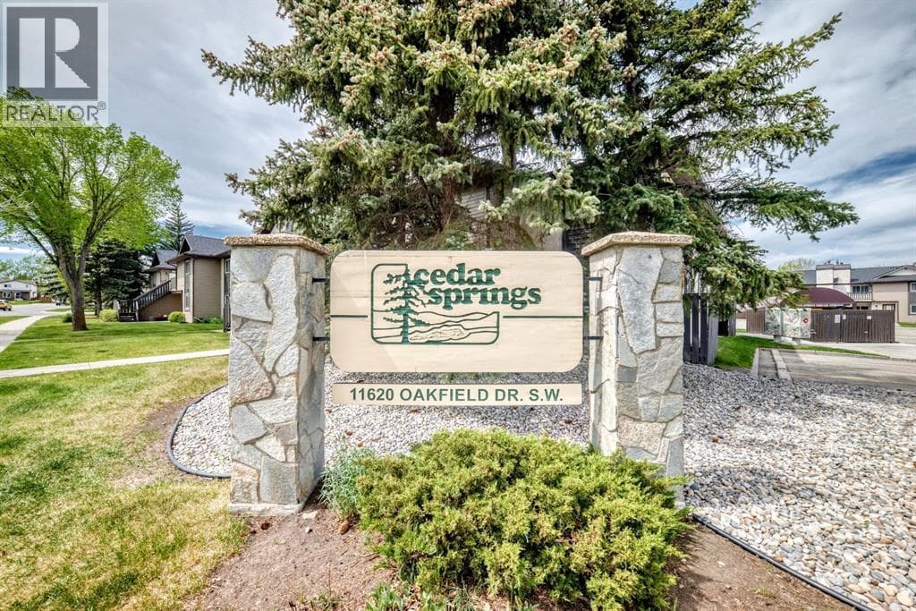51 Cedar Springs Gardens SW