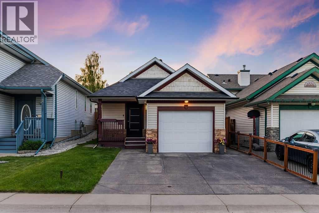 2016 Country Hills Circle NW