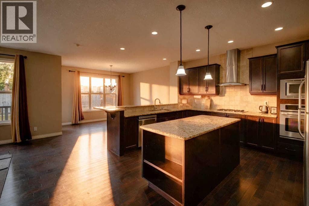 370 Silverado Way SW