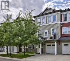 913 Evanston Square NW