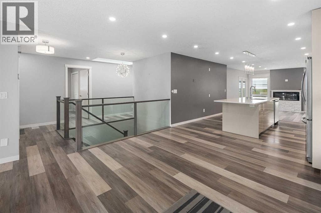 51 Woodmont Road SW