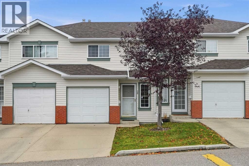 58 Country Hills Villas NW