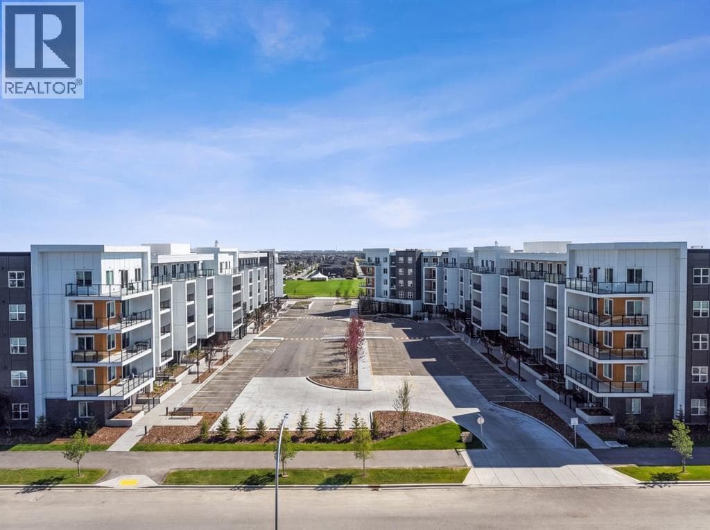 2116, 63 Corner Glen Crescent NE